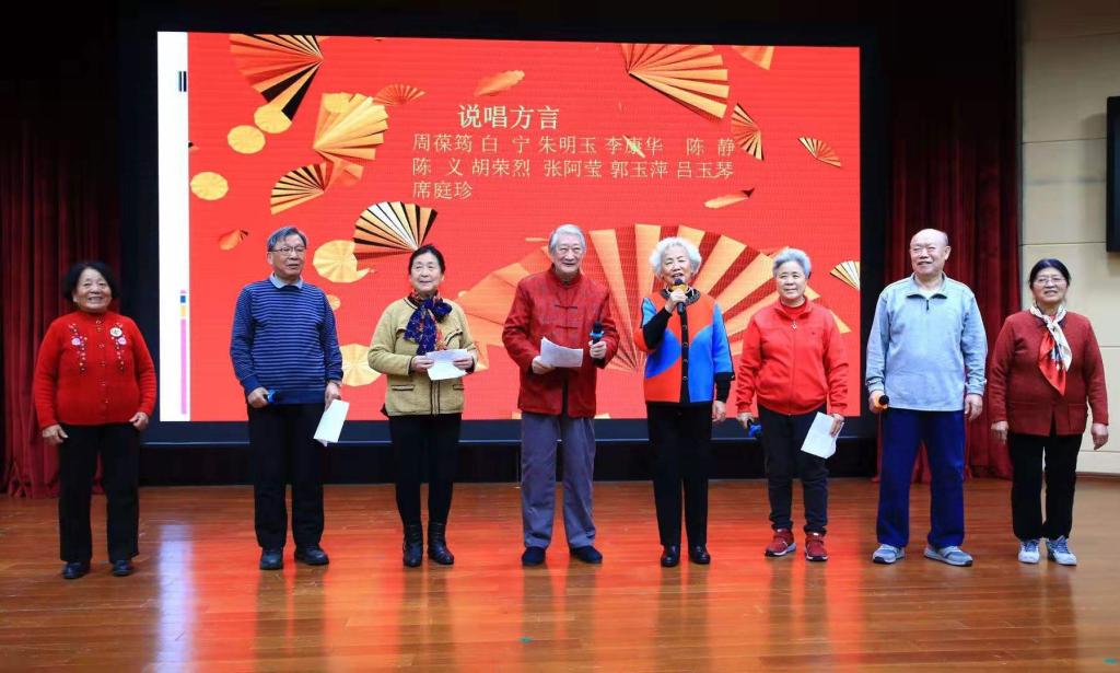 365英国上市公司