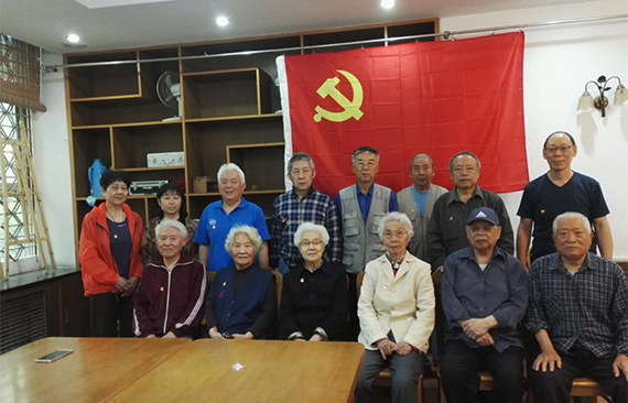 365英国上市公司