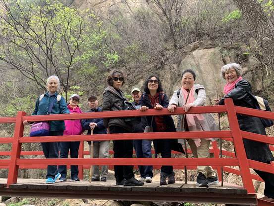 365英国上市公司