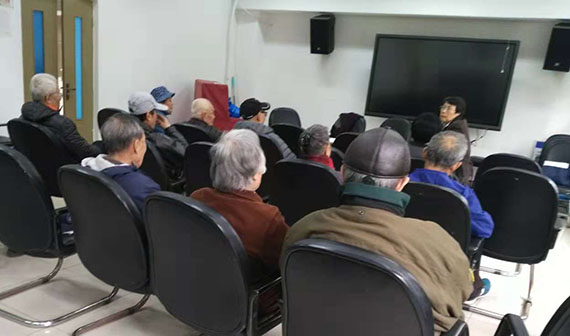 365英国上市公司