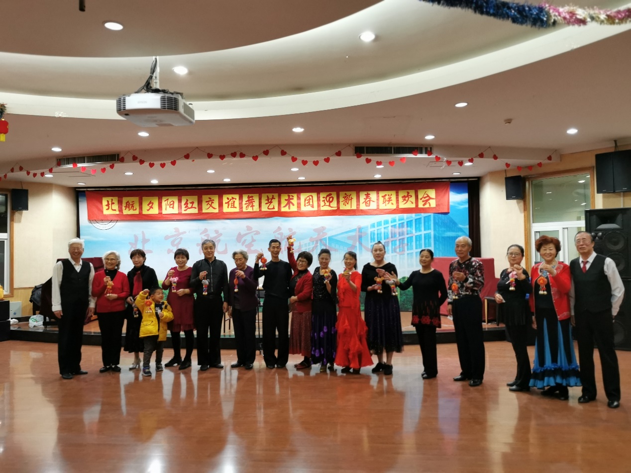 365英国上市公司