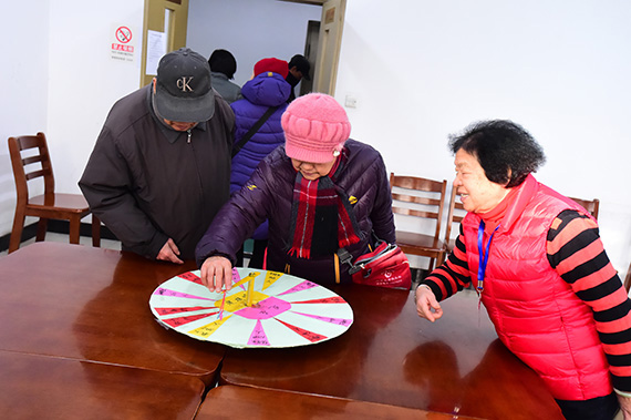 365英国上市公司